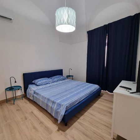 カターニアA Casa Di Soleアパートメント エクステリア 写真