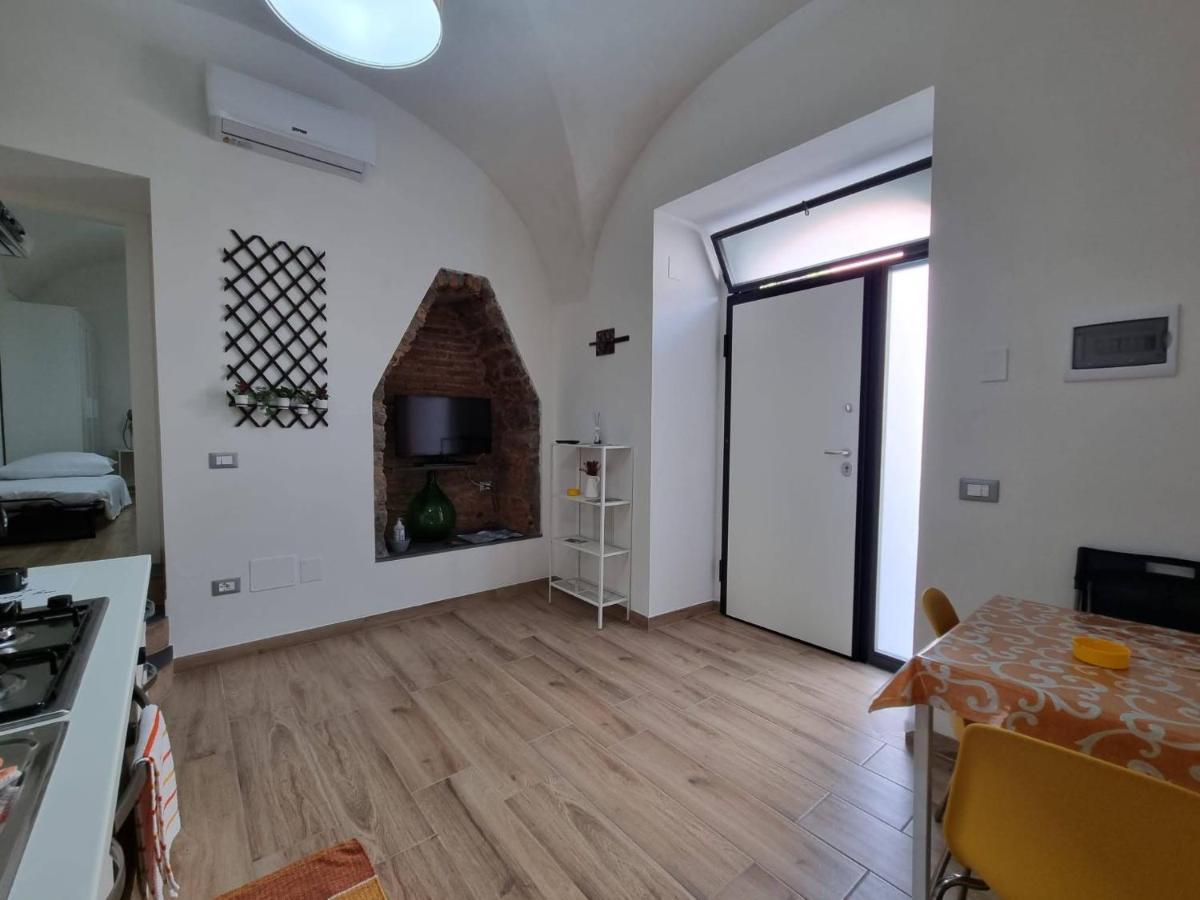カターニアA Casa Di Soleアパートメント エクステリア 写真