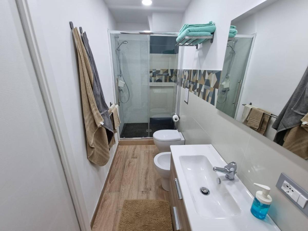 カターニアA Casa Di Soleアパートメント エクステリア 写真